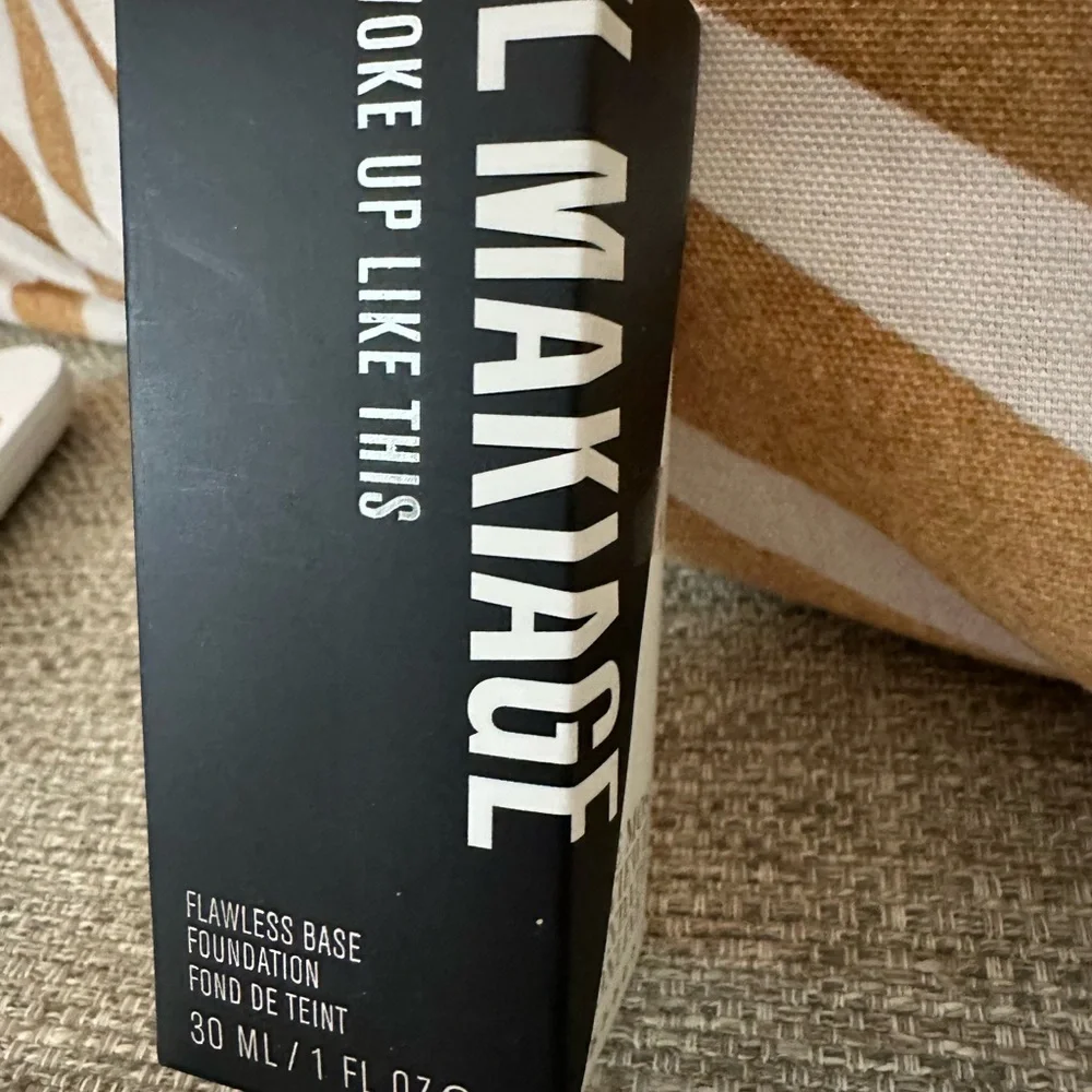 Makeup Foundation‎ by IL MAKIAGE Woke Up Like This - Natural Makeup New MSRP $45